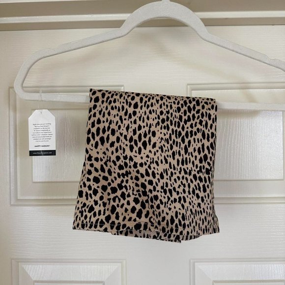 Brandy Melville Cheetah Print 2 Pc Set 3499 - Picture 2 of 5